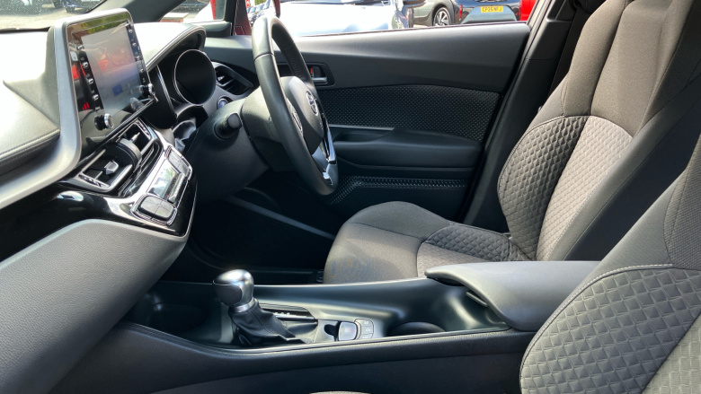 Toyota C-HR 1.8 Hybrid Icon 5dr CVT Hybrid Hatchback